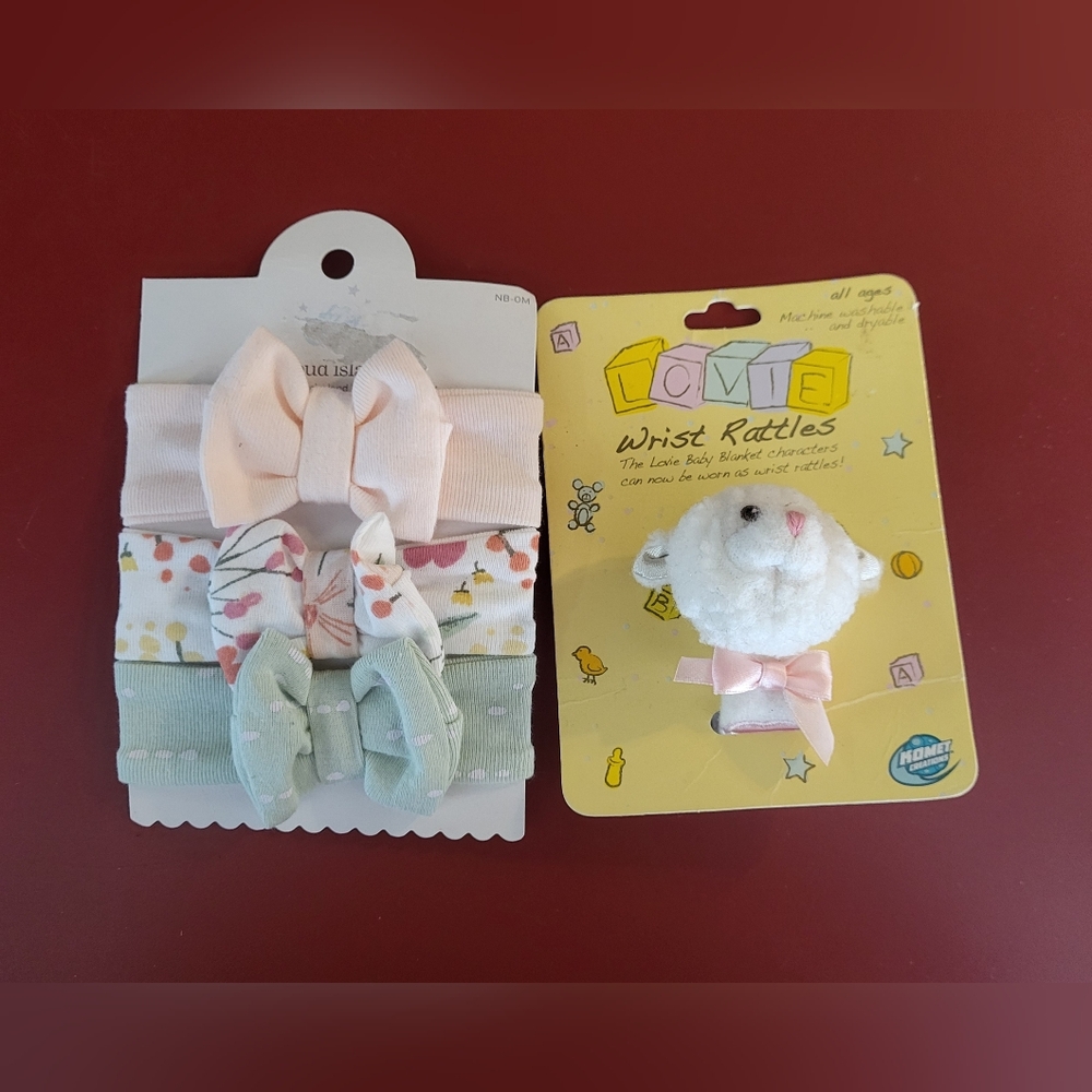 New Cloud Island 3-Pack Head Wraps NB-0 Months And Lovie Wrist Rattle Bundle